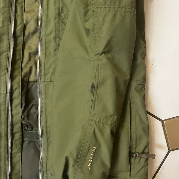 The North Face Jacket - Picture 4 of 7